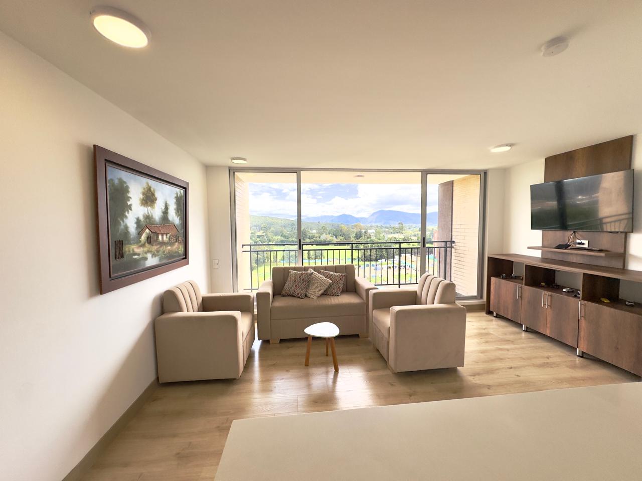 Apartamento en venta en Lagos De Torca, Bogotá · foto 2 de 24