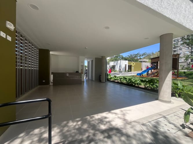 Apartamento de 2 alcobas en venta en Arroyohondo, Yumbo, 70 m² · foto 18 de 24