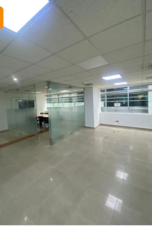 Oficina en venta en Chipichape, Cali, 165 m² · foto 17 de 21