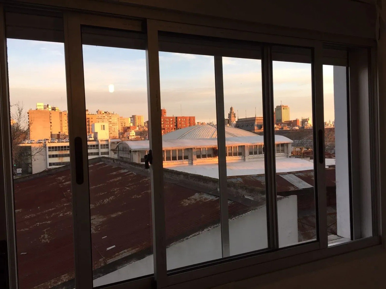 ALQUILER EN AGUADA, 2 DORMITORIOS, PISO 6 AL FRENTE, TERRAZAS, PORTERIA, SUM PATI COMUN · Foto 10