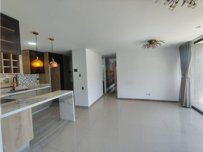Apartamento de 3 alcobas en arriendo en Vía Las Palmas, Medellín, 94 m² · foto 3 de 19