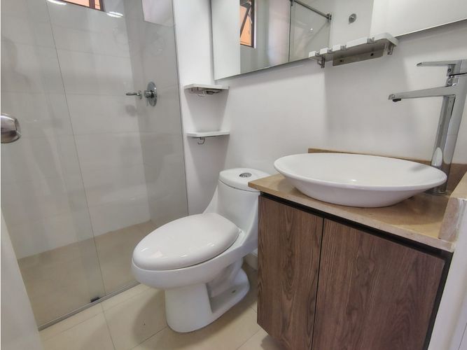 Apartamento de 3 alcobas en arriendo en Vía Las Palmas, Medellín, 94 m² · foto 9 de 19