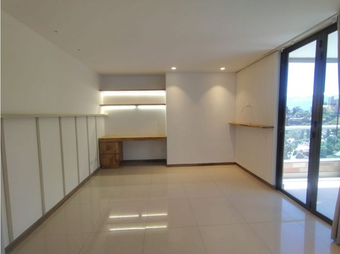Apartamento de 3 alcobas en arriendo en Vía Las Palmas, Medellín, 94 m² · foto 10 de 19