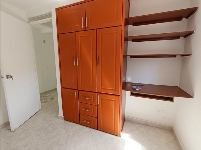 Apartamento de 3 alcobas en venta en Los Colores, Medellín, 56 m² · foto 19 de 19
