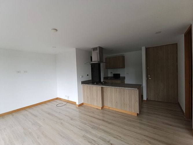 Apartamento de 1 alcoba en arriendo en Rionegro, 56 m² · foto 3 de 12
