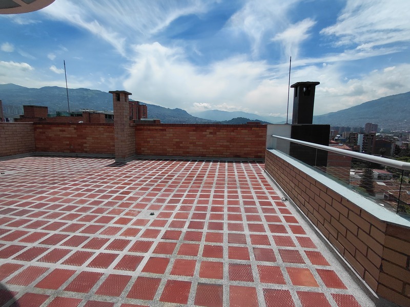 Apartamento en arriendo en Laureles, Medellín · foto 17 de 18