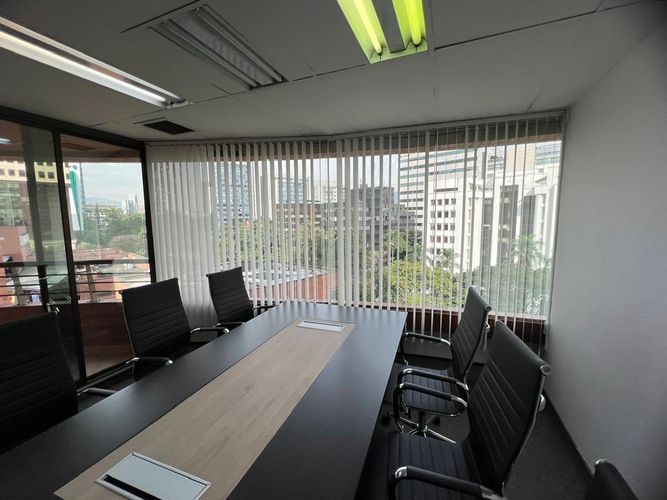 Oficina en arriendo en El Poblado, Medellín, 36 m² · foto 8 de 12
