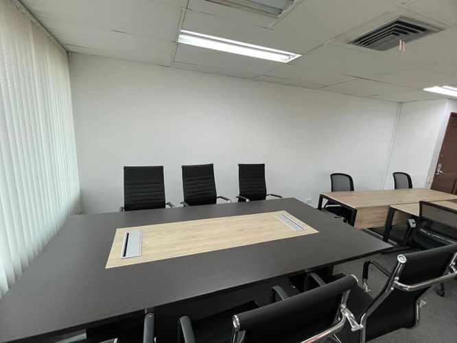 Oficina en arriendo en El Poblado, Medellín, 36 m² · foto 11 de 12