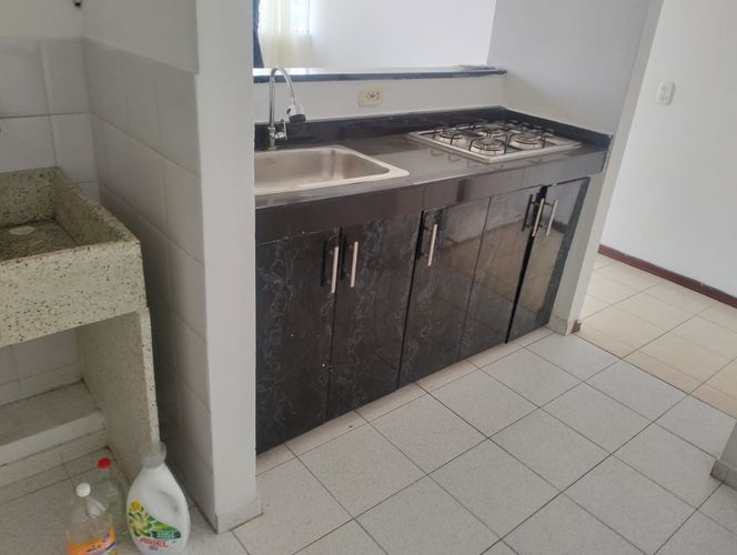 Apartamento de 3 alcobas en venta en Uaecd 007, Soacha, 55 m² · foto 4 de 15