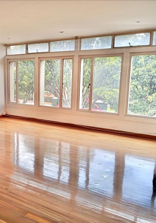 Apartamento de 3 alcobas en venta en Santa Barbara Oriental, Bogotá, 100 m² · foto 3 de 16