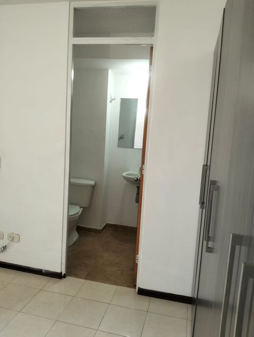 Apartamento de 3 alcobas en venta en Uaecd 007, Soacha, 55 m² · foto 15 de 15