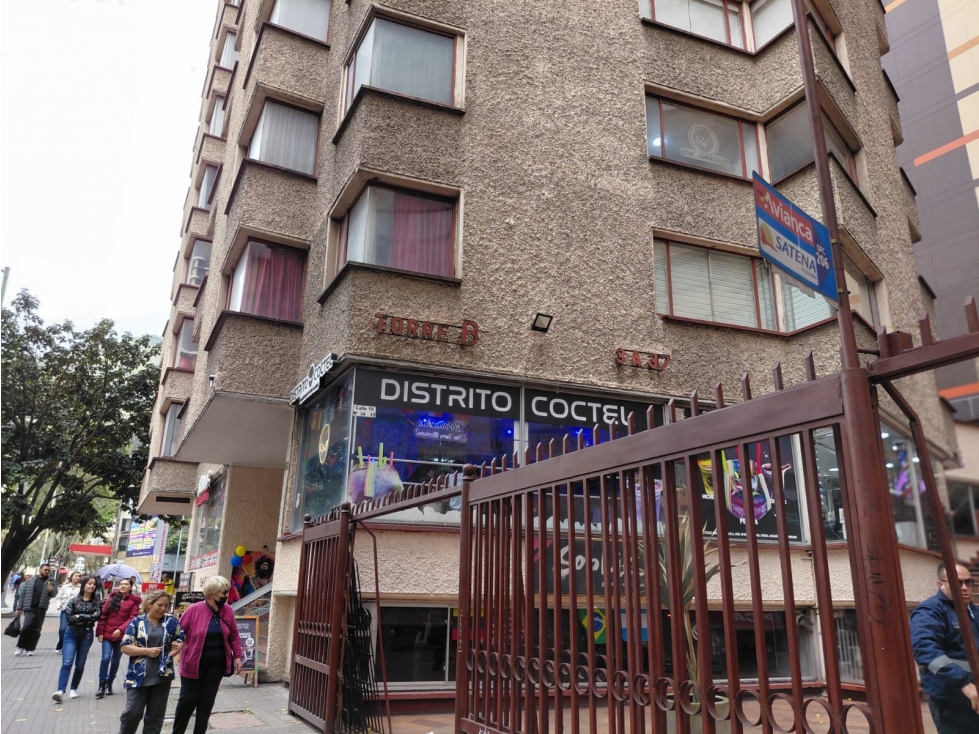 Apartamento en venta en Las Nieves, Bogotá · foto 3 de 24