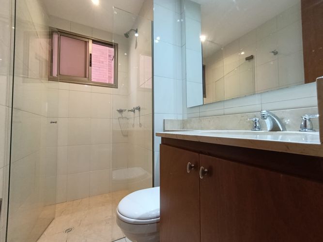 Apartamento de 2 alcobas en arriendo en El Poblado, Medellín, 83 m² · foto 15 de 15