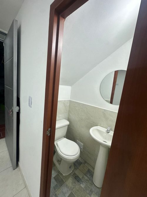 Casa de 2 alcobas en venta en Ub. Lomas De Los Trapiches, Villa del Rosario, 46 m² · foto 10 de 15