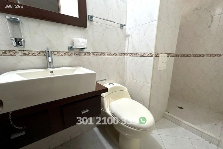 Casa de 6 alcobas en venta en Loma Del Escobero, Envigado, 350 m² · foto 14 de 24