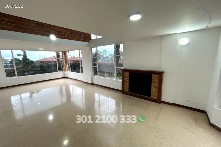 Casa de 6 alcobas en venta en Loma Del Escobero, Envigado, 350 m² · foto 7 de 24