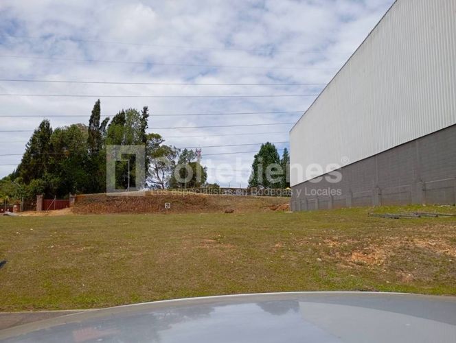 Lote en venta en La Mosquita, Guarne, 2345 m² · foto 6 de 13