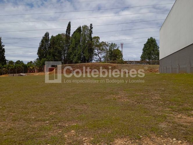Lote en venta en La Mosquita, Guarne, 2345 m² · foto 7 de 13