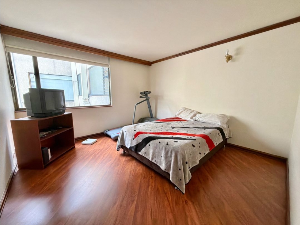 Apartamento en venta en Chicó Navarra, Bogotá · foto 12 de 16