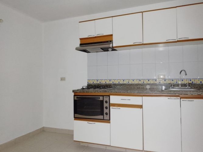 Apartamento de 3 alcobas en venta en Hayuelos, Bogotá, 88 m² · foto 5 de 22