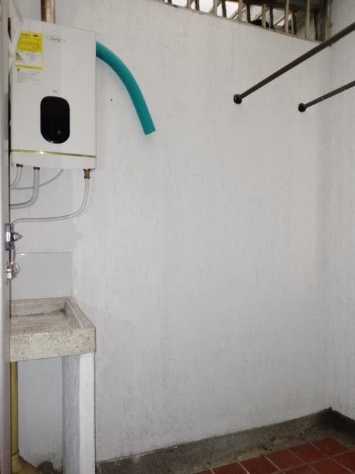 Apartamento de 3 alcobas en venta en Hayuelos, Bogotá, 88 m² · foto 7 de 22
