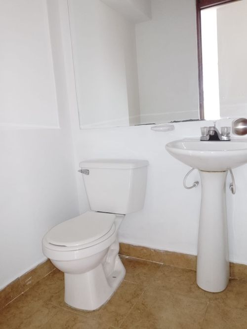 Apartamento de 3 alcobas en venta en Hayuelos, Bogotá, 88 m² · foto 8 de 22