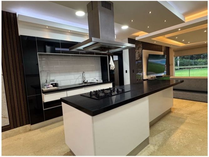Casa de 6 alcobas en venta en Alfaguara, Jamundí, 662 m² · foto 5 de 24
