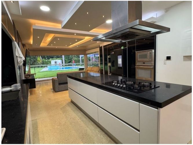Casa de 6 alcobas en venta en Alfaguara, Jamundí, 662 m² · foto 6 de 24