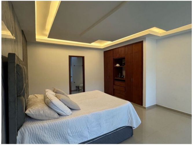 Casa de 6 alcobas en venta en Alfaguara, Jamundí, 662 m² · foto 11 de 24