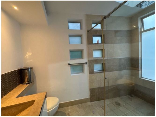 Casa de 6 alcobas en venta en Alfaguara, Jamundí, 662 m² · foto 18 de 24