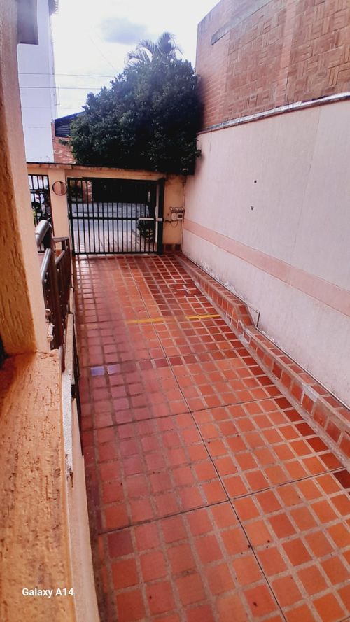 Apartamento de 2 alcobas en venta en Los Cambulos, Cali, 78 m² · foto 17 de 17