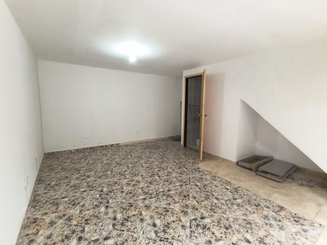 Local en arriendo en Niquia, Bello, 25 m² · foto 6 de 9
