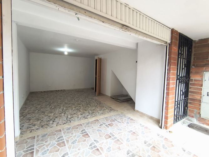 Local en arriendo en Niquia, Bello, 25 m² · foto 8 de 9