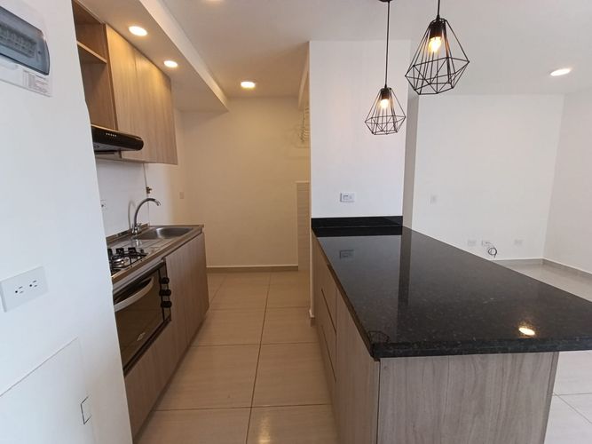 Apartamento de 3 alcobas en arriendo en El Porvenir, Rionegro, 55 m² · foto 3 de 14