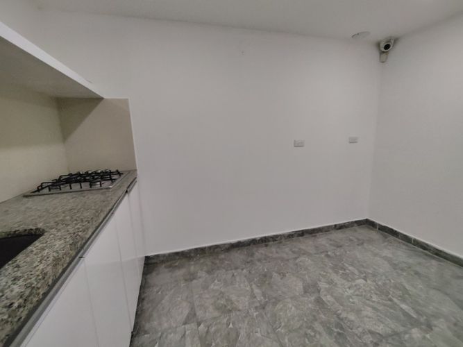 Casa en venta en Normandia Occidental, Bogotá · foto 8 de 24