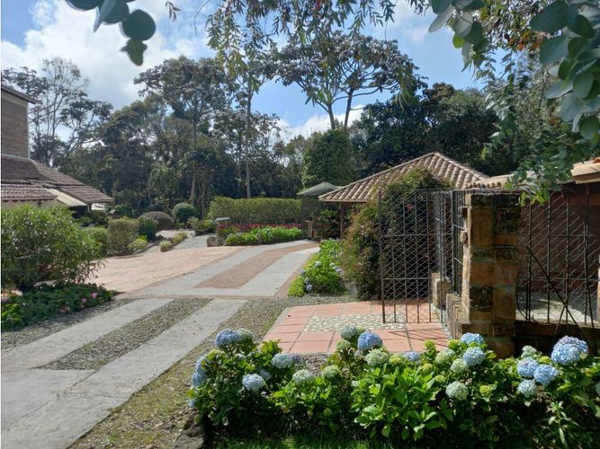 Casa de 3 alcobas en venta en Las Palmas, Envigado, 500 m² · foto 16 de 16