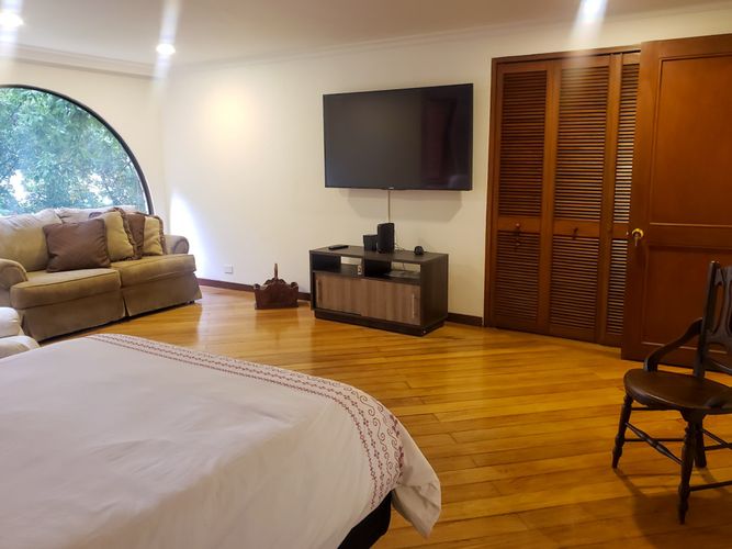 Apartamento de 3 alcobas en arriendo en Los Balsos, Medellín, 255 m² · foto 15 de 20