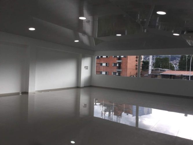 Local en arriendo en Eucaristico, Cali, 200 m² · foto 3 de 6