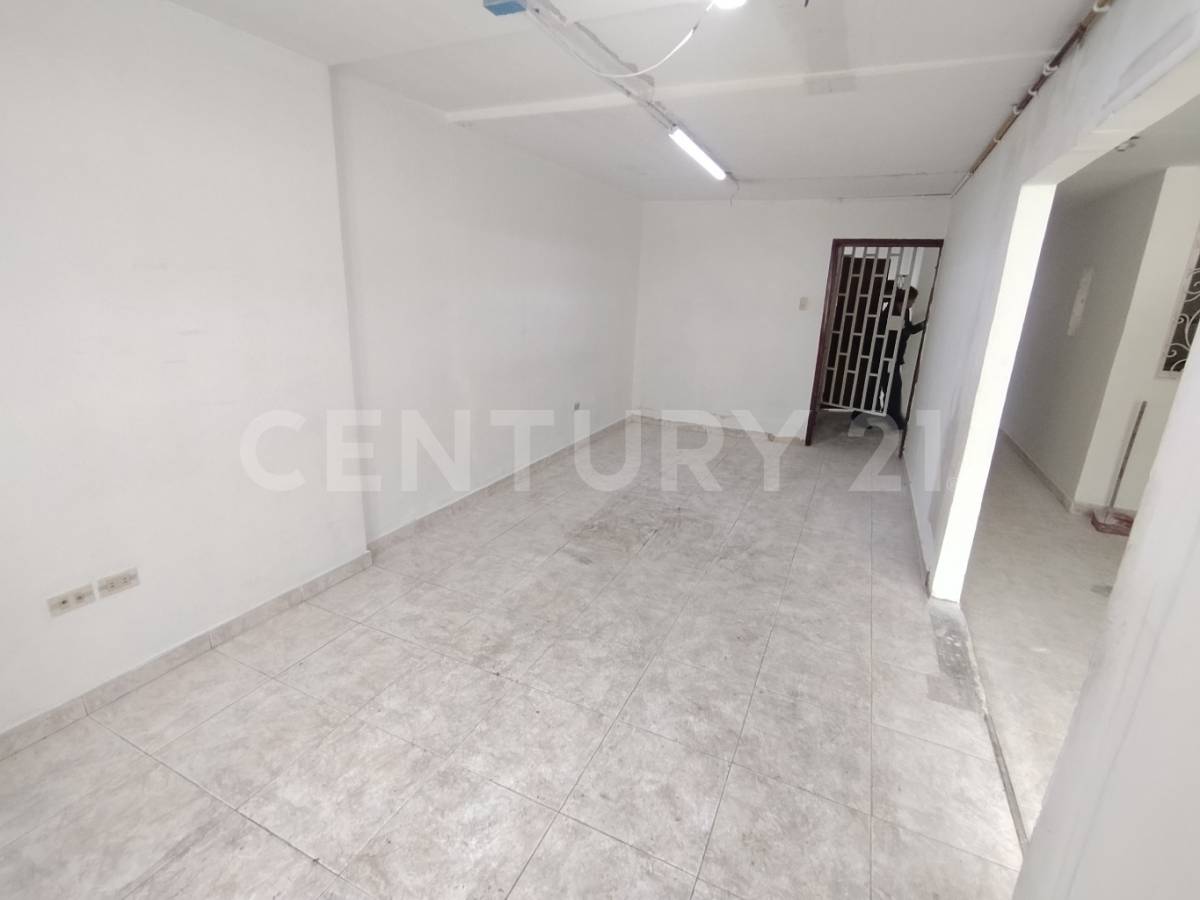 Casa en venta en Super Manzana 3, Bogotá · foto 3 de 16