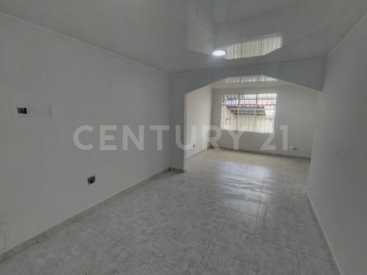 Casa en venta en Super Manzana 3, Bogotá · foto 12 de 16