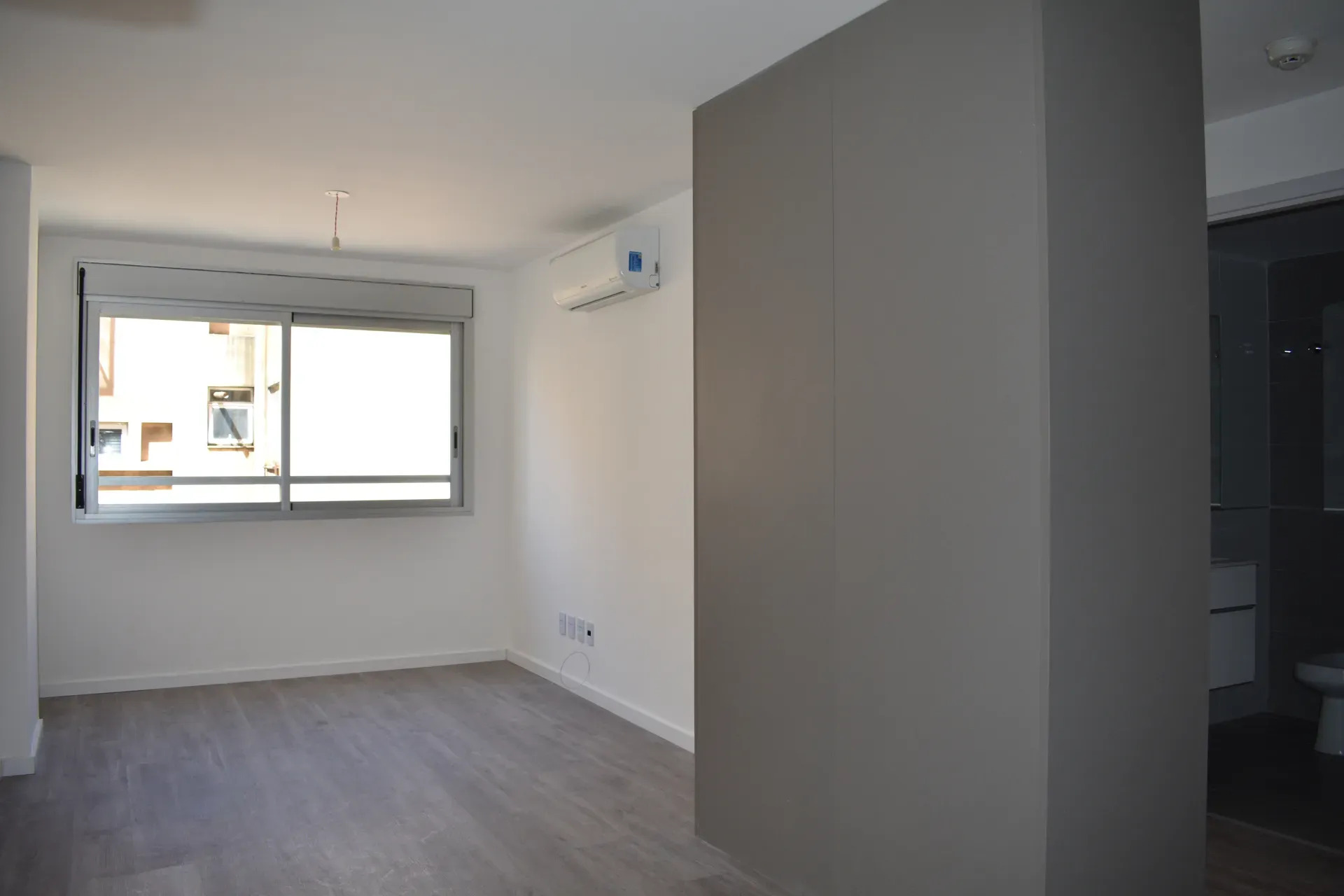 Alquiler Apartamento Un Dormitorio Con Box En El Centro · Foto 6