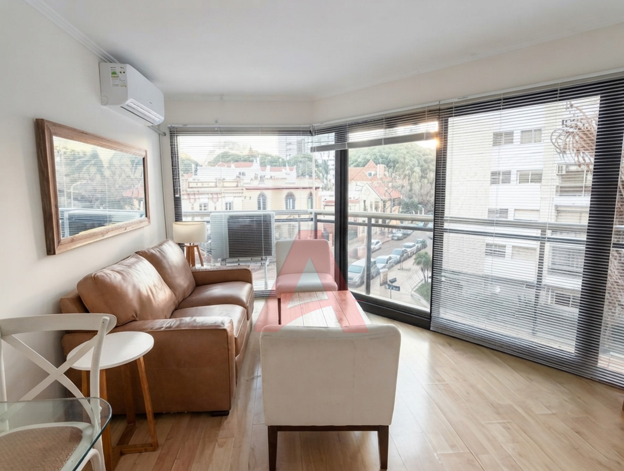 POCITOS A PASOS DEL MAR - ALQUILER APARTAMENTO DE 1 DORMITORIOS CON MUEBLES · Foto 2
