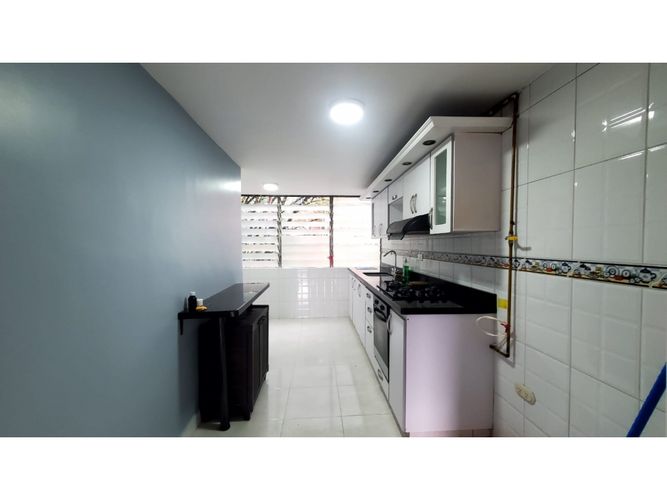 Apartamento de 3 alcobas en arriendo en San German, Medellín, 93 m² · foto 2 de 20