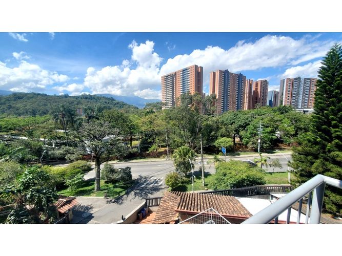 Apartamento de 3 alcobas en arriendo en San German, Medellín, 93 m² · foto 9 de 20