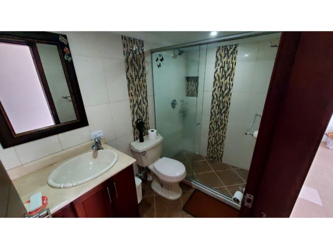 Apartamento de 3 alcobas en arriendo en San German, Medellín, 93 m² · foto 11 de 20
