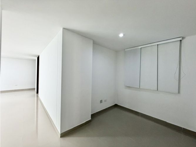 Apartamento de 3 alcobas en venta en Cristales, Cali, 127 m² · foto 8 de 24