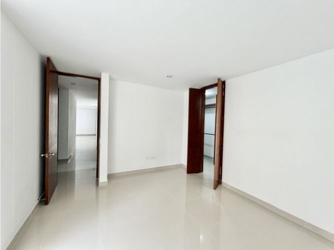Apartamento de 3 alcobas en venta en Cristales, Cali, 127 m² · foto 16 de 24