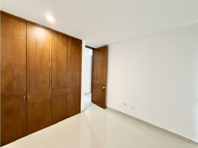 Apartamento de 3 alcobas en venta en Cristales, Cali, 127 m² · foto 20 de 24