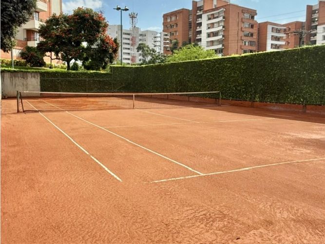 Apartamento de 3 alcobas en venta en Cristales, Cali, 127 m² · foto 24 de 24