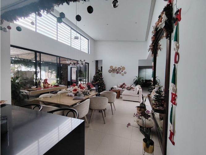 Casa de 5 alcobas en venta en Vía El Caimo, Armenia, 308 m² · foto 5 de 24